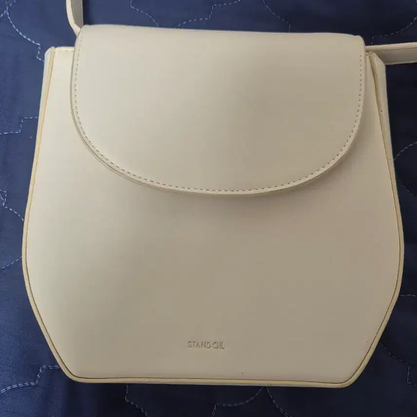 [BUNJANG] Stand Oil Curved Round Shoulder Bag / 스탠드오일 커브드라운드숄더백/크로스백 투웨이//봄맞이 가방