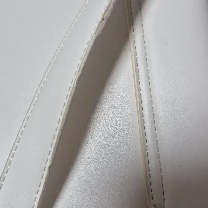 [BUNJANG] Stand Oil Curved Round Shoulder Bag / 스탠드오일 커브드라운드숄더백/크로스백 투웨이//봄맞이 가방