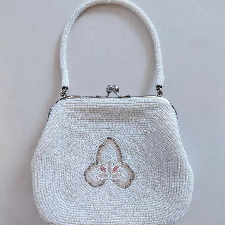 [BUNJANG] Cherry Blossom Beaded Handbag / 벛꽃 비즈 핸드백
