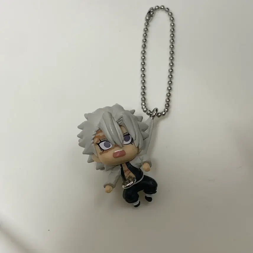 [BUNJANG] Demon Slayer: Kimetsu no Yaiba Sanemi Shinazugawa Gacha Keychain / 일본 정품)귀멸의 칼날 시나즈가와 사네미 대롱 가챠 키링/귀칼 굿즈 덤!
