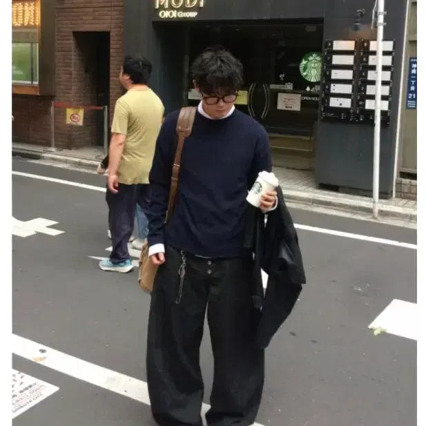 [BUNJANG] M HIOB Semi-Wide Curved Raw Denim Jeans / [M]히오비 세미 와이드 커브드 생지 데님 블랙