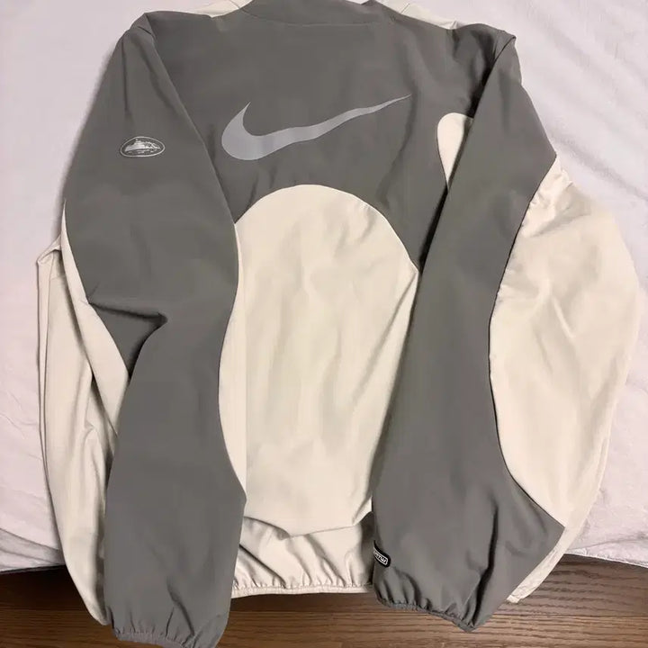 [BUNJANG] Nike Cortez NRG Flat Pewter Jacket (M) / 코르테이즈 나이키 NRG 플랫 퓨터 자켓 m