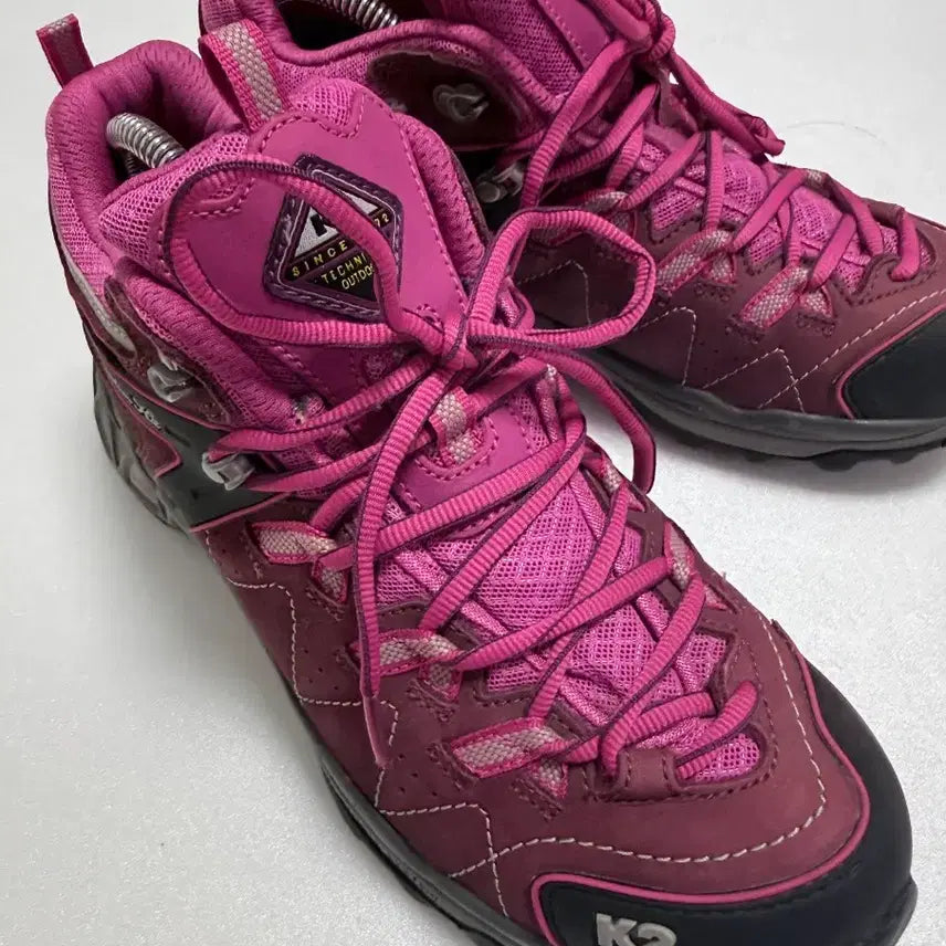 [BUNJANG] K2 Gore-Tex Hiking Shoes (Pink) - Women's / K2 고어텍스 등산화 핑크 여성용
