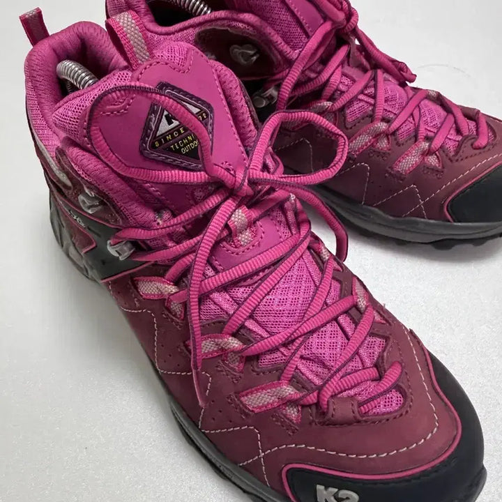 [BUNJANG] K2 Gore-Tex Hiking Shoes (Pink) - Women's / K2 고어텍스 등산화 핑크 여성용
