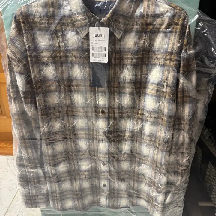 [BUNJANG] JUUN.J Argyle Needle Check Loose Fit Shirt Beige / [52] 준지 준지 아가일 니들 체크 루즈핏 셔츠 베이지 - 26SS