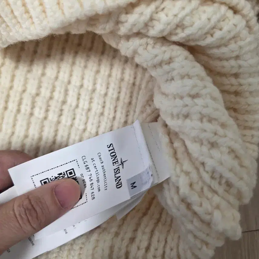 [BUNJANG] Stone Island Ivory Waffle Mock Neck Knit Sweater / 스톤아일랜드 아이보리 와플 모크넥 니트