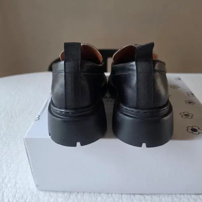 [BUNJANG] Mark Mork Loafer 245 Size / 마크모크 로퍼 245사이즈