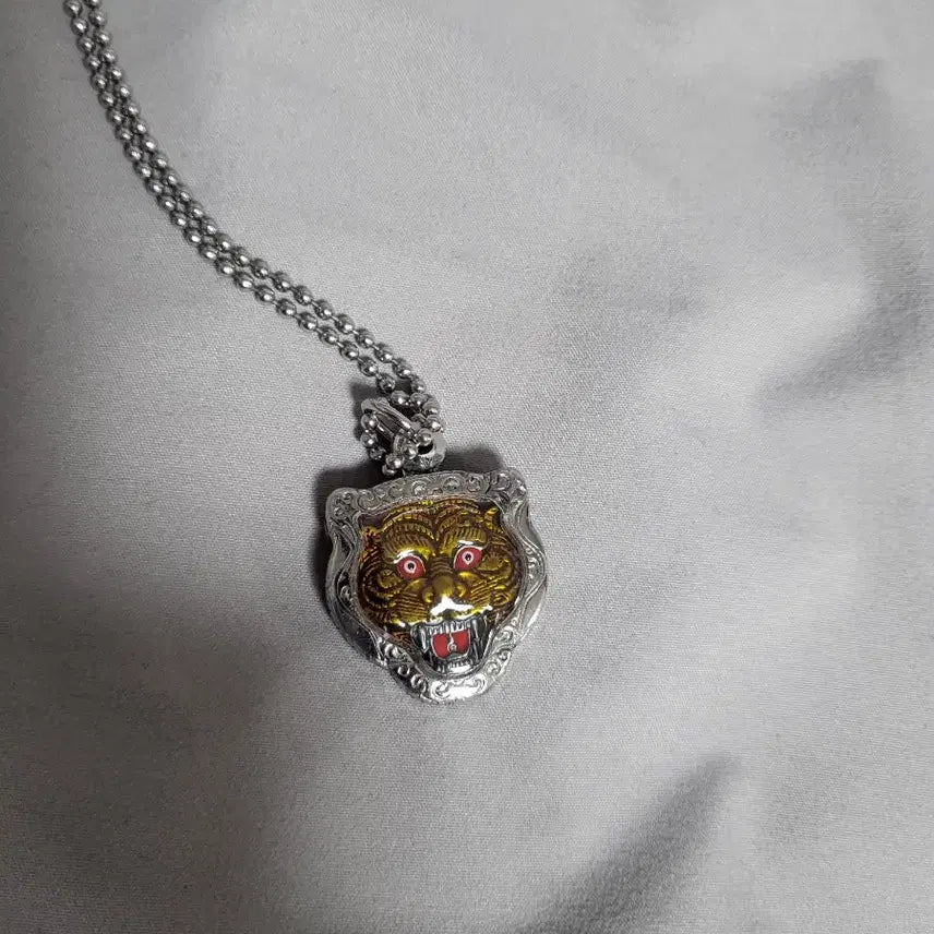 [SOLD OUT] 슈프림 타이거 키체인