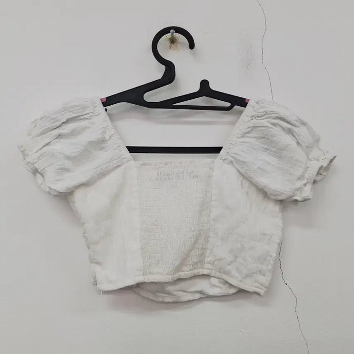 [BUNJANG] Seokookie Underboob Crop Top Short Sleeve Blouse Women&