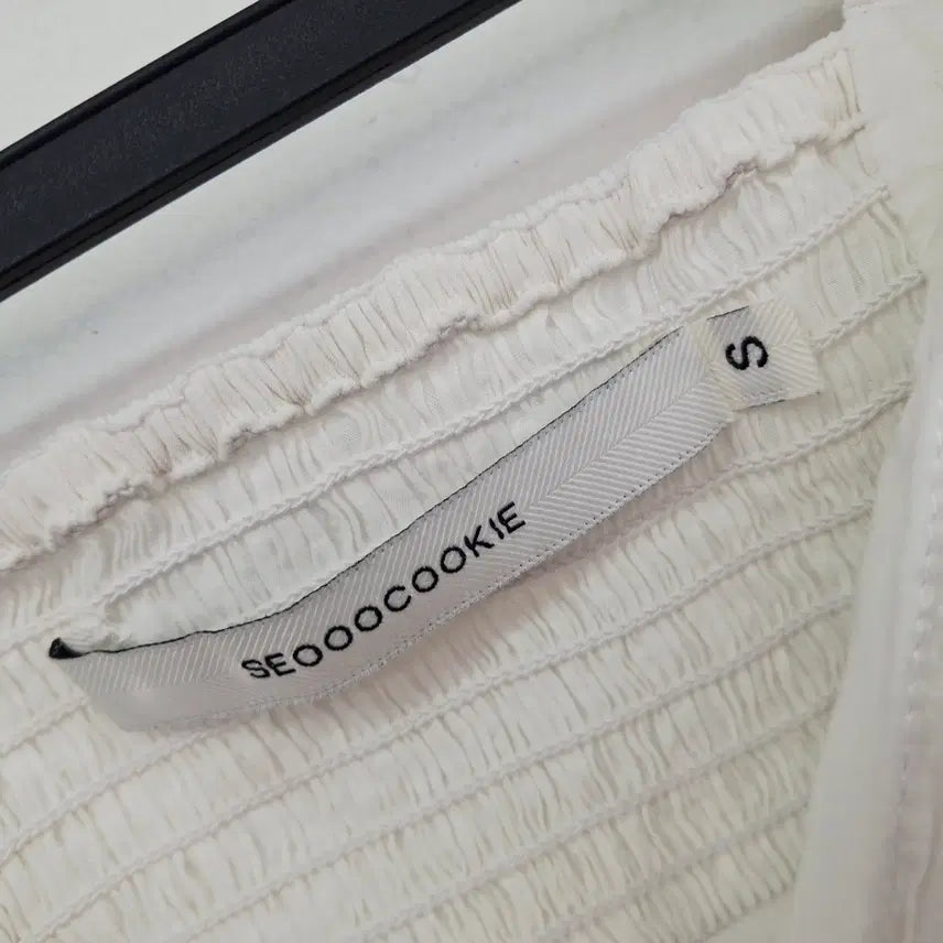 [BUNJANG] Seokookie Underboob Crop Top Short Sleeve Blouse Women&