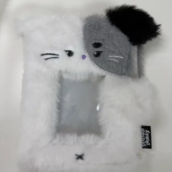 [BUNJANG] Xdinary Heroes Jungsu Collect Book MD Goods / 엑스디너리히어로즈 정수 냥듀 콜렉트북 콜북 엠디 굿즈