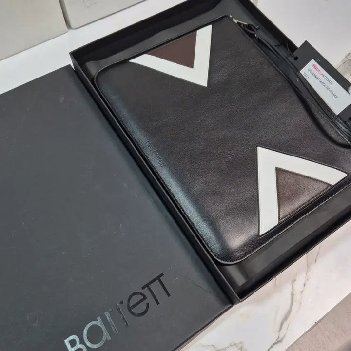 [BUNJANG] Neil Barrett Leather Clutch Bag / (정품) 닐바렛 가죽 클러치백 / 새상품