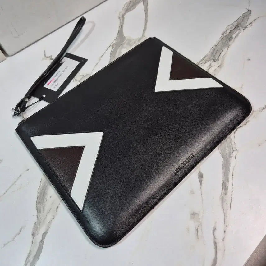 [BUNJANG] Neil Barrett Leather Clutch Bag / (정품) 닐바렛 가죽 클러치백 / 새상품