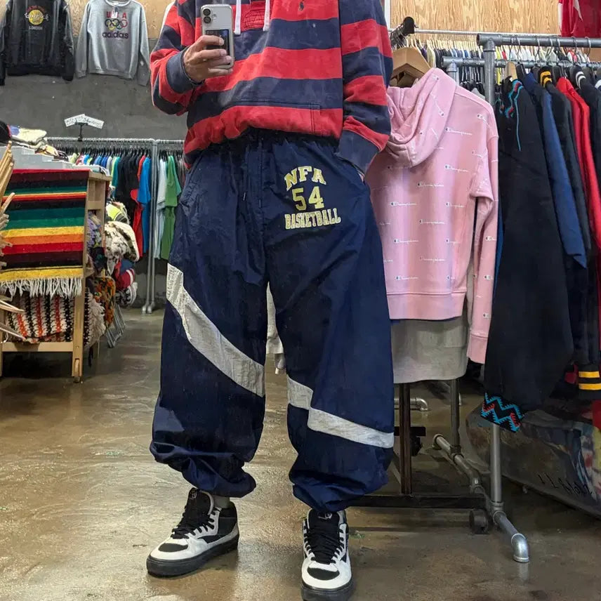 [BUNJANG] Russell Athletic Vintage Training Pants / 90s Made in USA 빈티지 러셀 츄리닝 바람막이 트레이닝팬츠