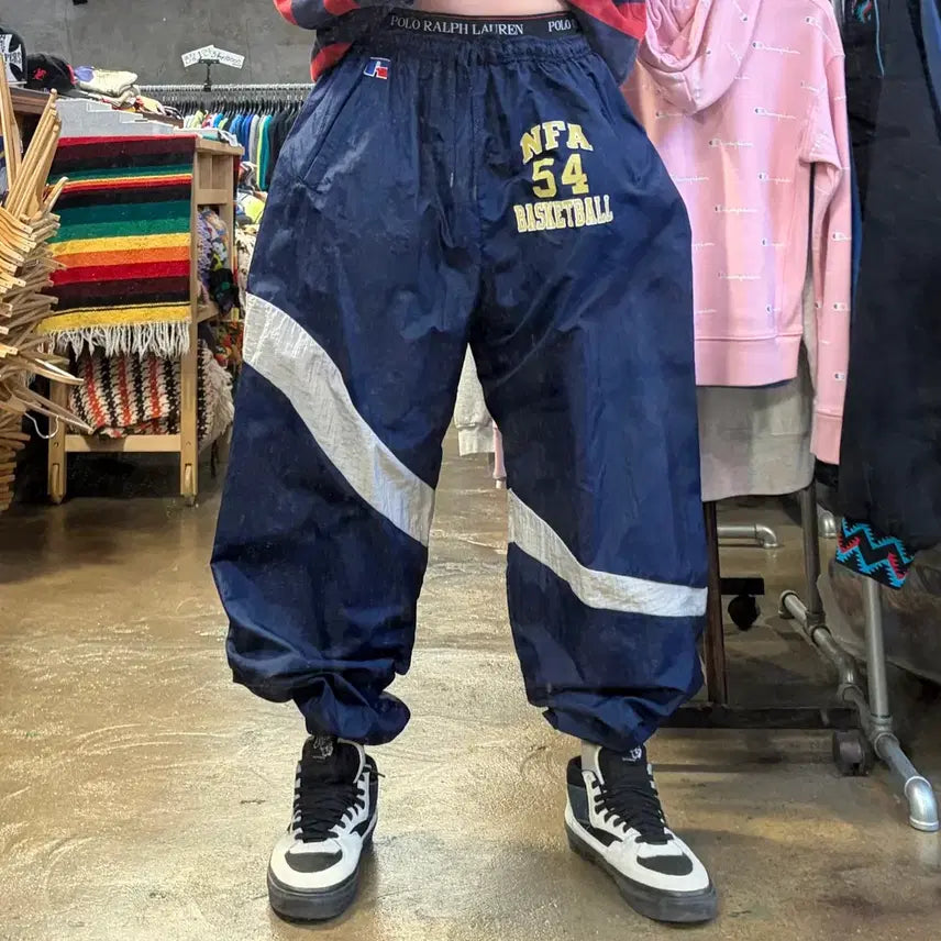 [BUNJANG] Russell Athletic Vintage Training Pants / 90s Made in USA 빈티지 러셀 츄리닝 바람막이 트레이닝팬츠