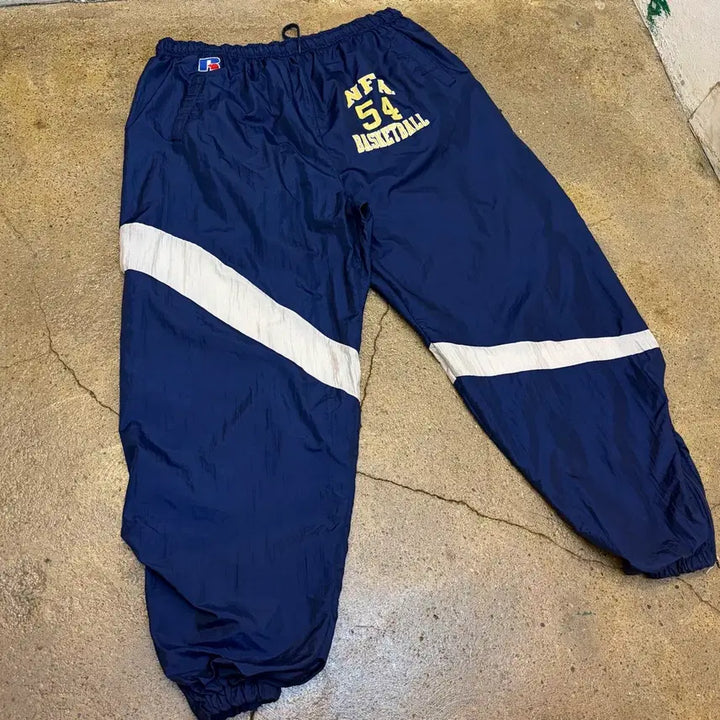 [BUNJANG] Russell Athletic Vintage Training Pants / 90s Made in USA 빈티지 러셀 츄리닝 바람막이 트레이닝팬츠