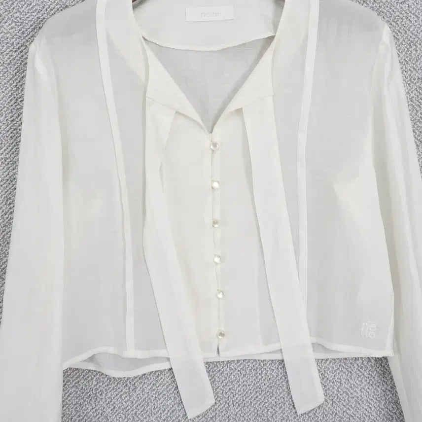[SOLD OUT] 리에뜨 riette 프랑 타이 크롭 블라우스 free