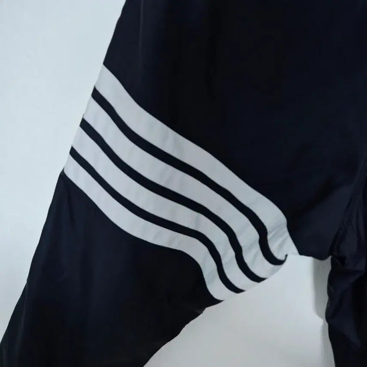 [BUNJANG] Thom Browne Stripe Jogger Pants Navy / (정품) 톰브라운 사선 스프라이트 조거 팬츠 네이비 바지 4
