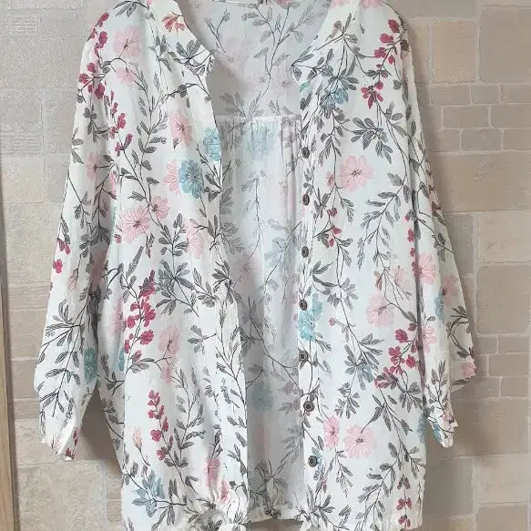 [BUNJANG] Floral Three-Quarter Sleeve Blouse / 여성 플라워7부남방(새옷)