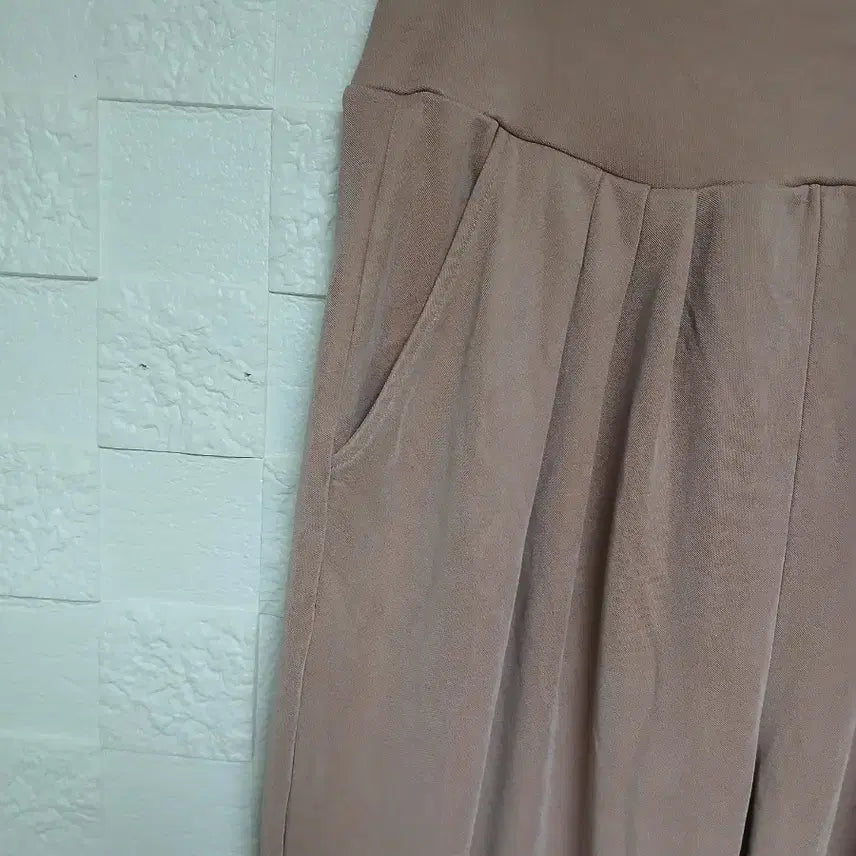 [BUNJANG] More Out Pink Harem Pants - M Size / 모어아웃 핑크 하램 팬츠ㅡM