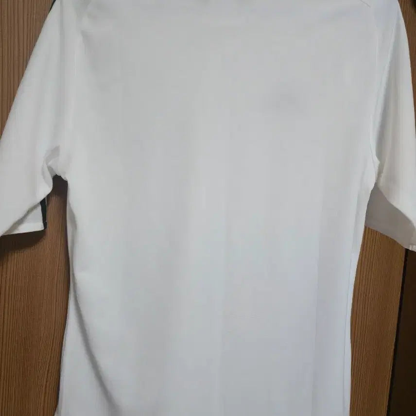 [SOLD OUT] 아디다스 흰색 삼선 반팔 티셔츠