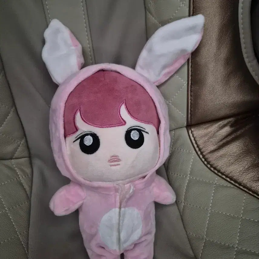 [BUNJANG] EXO Pink Rabbit Plush Doll / 엑소 백현 핑크 토끼 인형 봉제인형