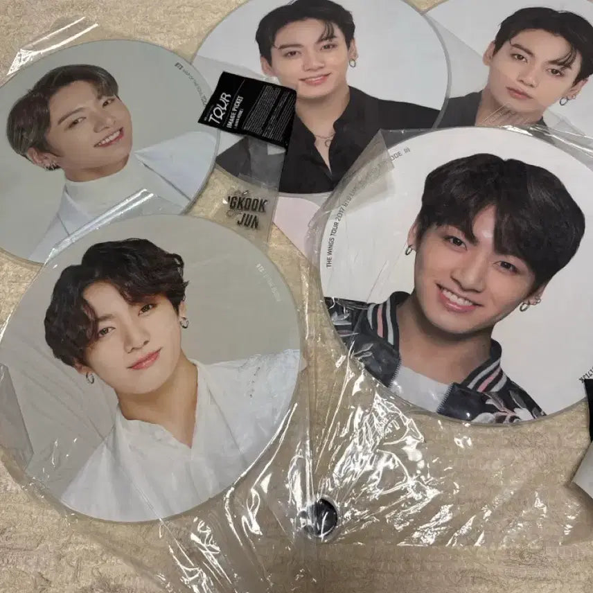 [BUNJANG] BTS Jungkook Image Picket Bundle Set / 방탄소년단 BTS 정국 이미지피켓 일괄