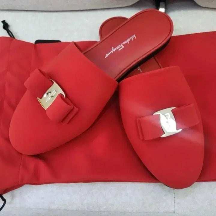 [BUNJANG] Salvatore Ferragamo Ribbon Red Flats Size 240 / 페라가모 리본 레드 플랫슈즈 240