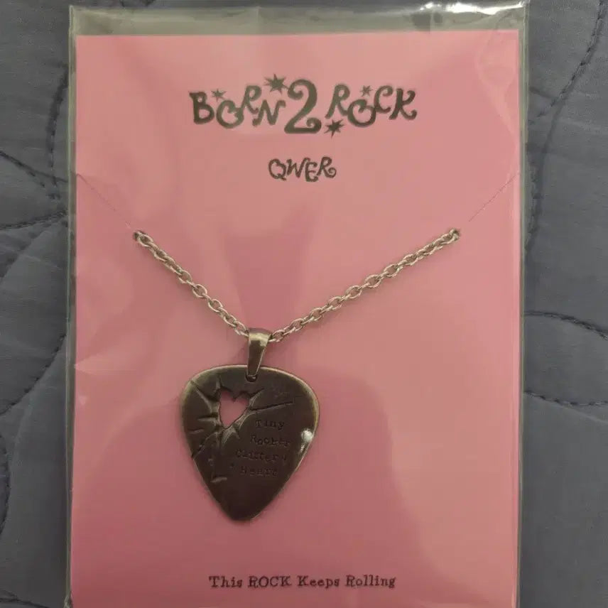[SOLD OUT] qwer 2주년 락케이션 피크 목걸이