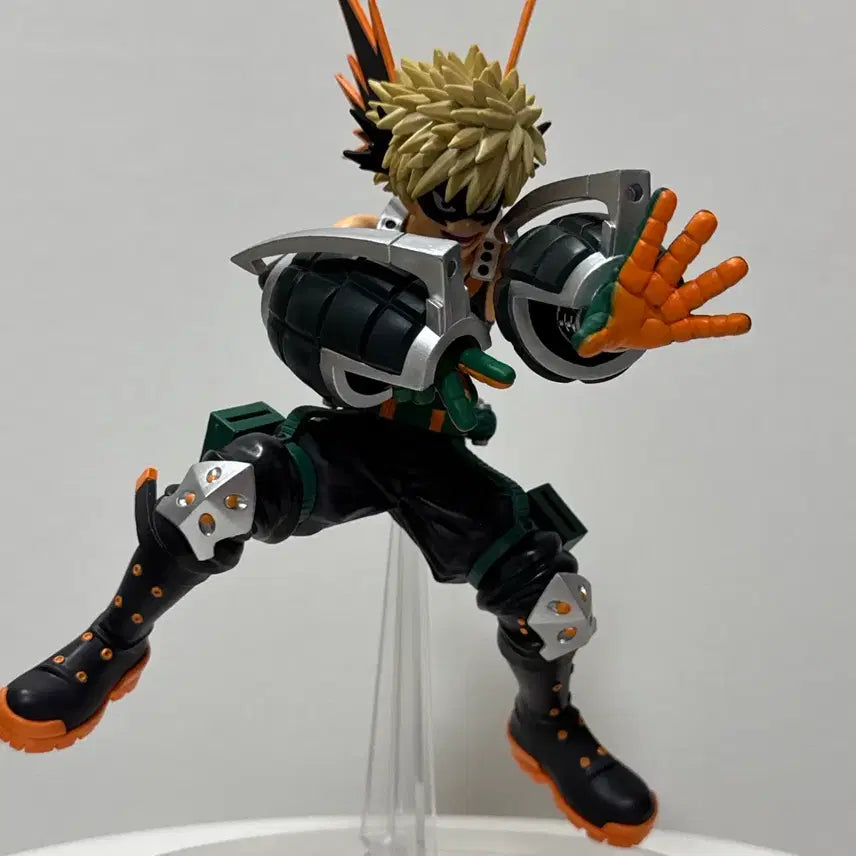 [BUNJANG] My Hero Academia Bakugo Katsuki Figure / 나의히어로아카데미아 나히아 제일복권 바쿠고 사투 B상 피규어