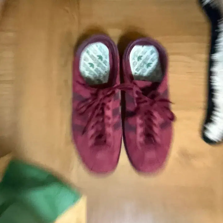 [BUNJANG] Adidas Tobacco Burgundy Sneakers / [255] 아디다스 토바코 버건디
