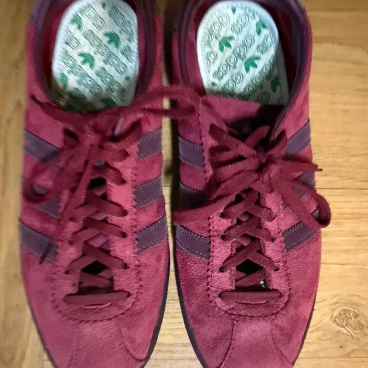 [BUNJANG] Adidas Tobacco Burgundy Sneakers / [255] 아디다스 토바코 버건디