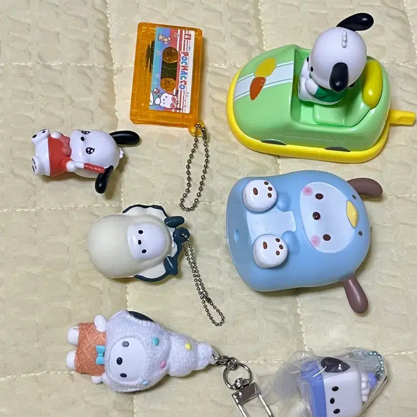 [BUNJANG] Sanrio Pochacco Chibitomo Figure &amp; Keyring Bundle Set / 포차코 피규어 가챠 7종일괄 치비토모 키링 자동차 산리오