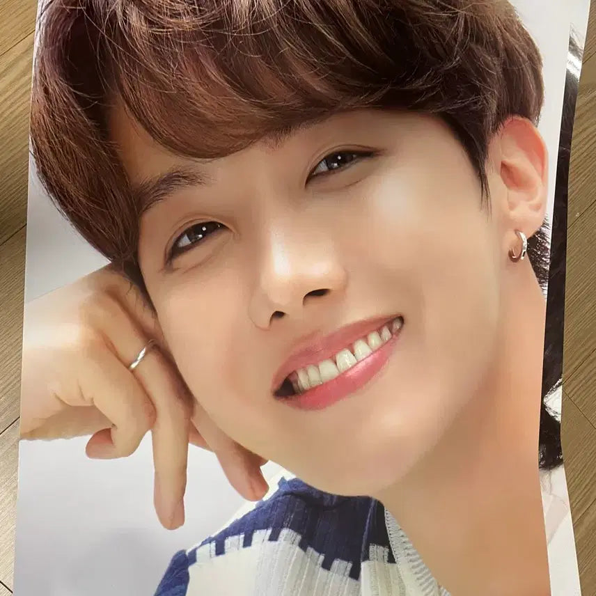 [BUNJANG] BTS Chilsung Cider Limited Edition Poster + Photocard Set / (한정판) BTS 방탄 칠성사이다 8종 브로마이드 포스터 + 포토카