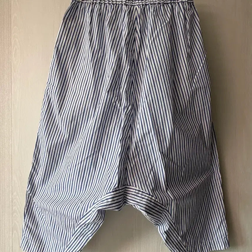 [SOLD OUT] 꼼데가르송 스트라이프 배기팬츠