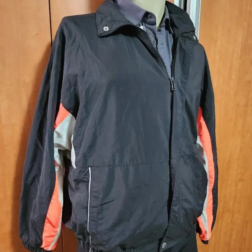 [BUNJANG] Adidas Color Block Windbreaker Jacket (M) / 아디다스삼선 빅로고 컬러블록 바람막이 자켓 (M)