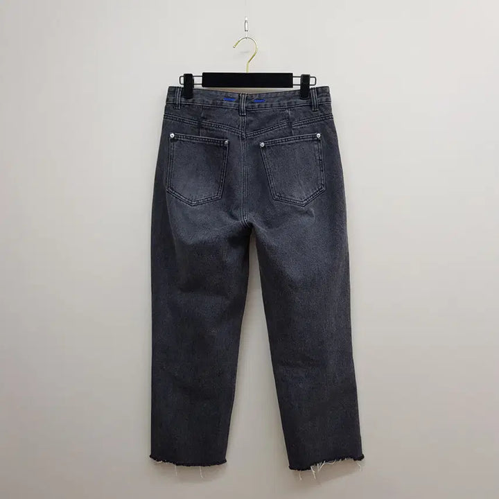 [BUNJANG] Kuho Plus 2022 Cut-off Detail Denim Pants (Size 2) / 구호플러스 2022 컷오프 디테일 데님팬츠 2사이즈