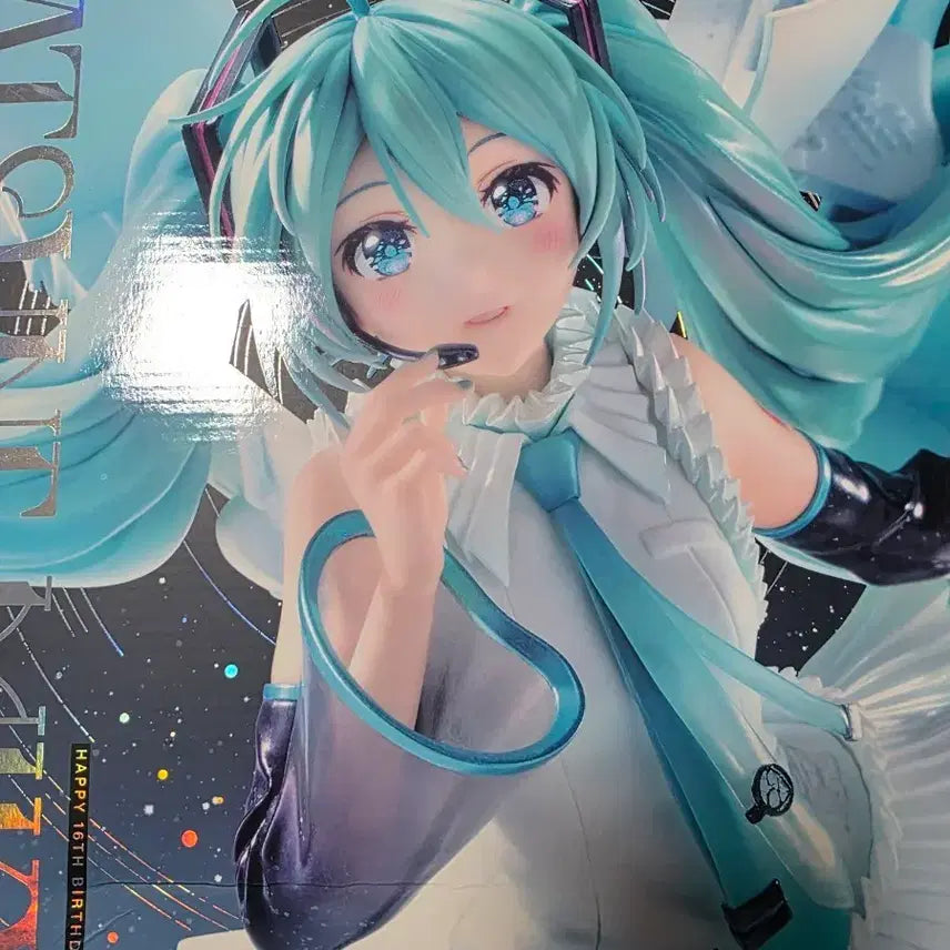 [BUNJANG] Goodsmile Hatsune Miku 16th Anniversary Figure / (정품) 굿스마일 하츠네 미쿠 16주년 생일 피규어