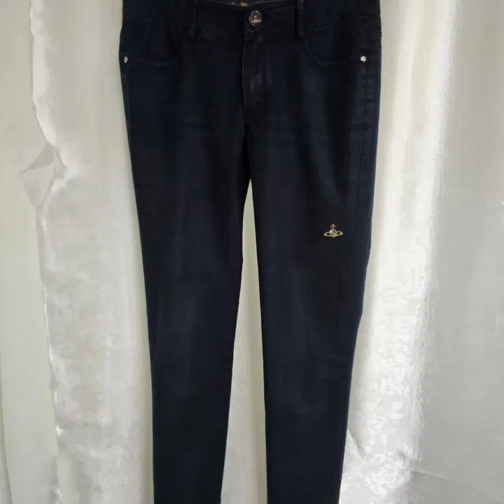 [BUNJANG] Vivienne Westwood Black Denim Slim Fit Pants / 비비안웨스트우드 블랙진 데님 팬츠 (1884)