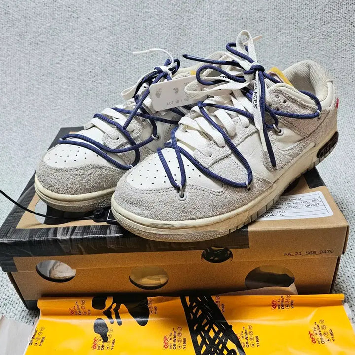 [BUNJANG] Nike x Off-White Dunk Low Sneakers / [270 사이즈] 나이키 x 오프화이트 덩크 로우 스니커즈