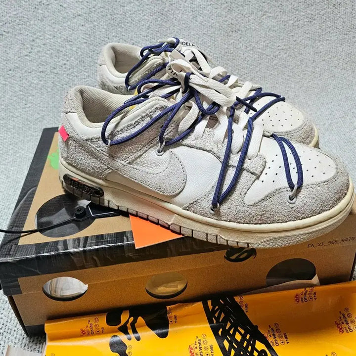 [BUNJANG] Nike x Off-White Dunk Low Sneakers / [270 사이즈] 나이키 x 오프화이트 덩크 로우 스니커즈
