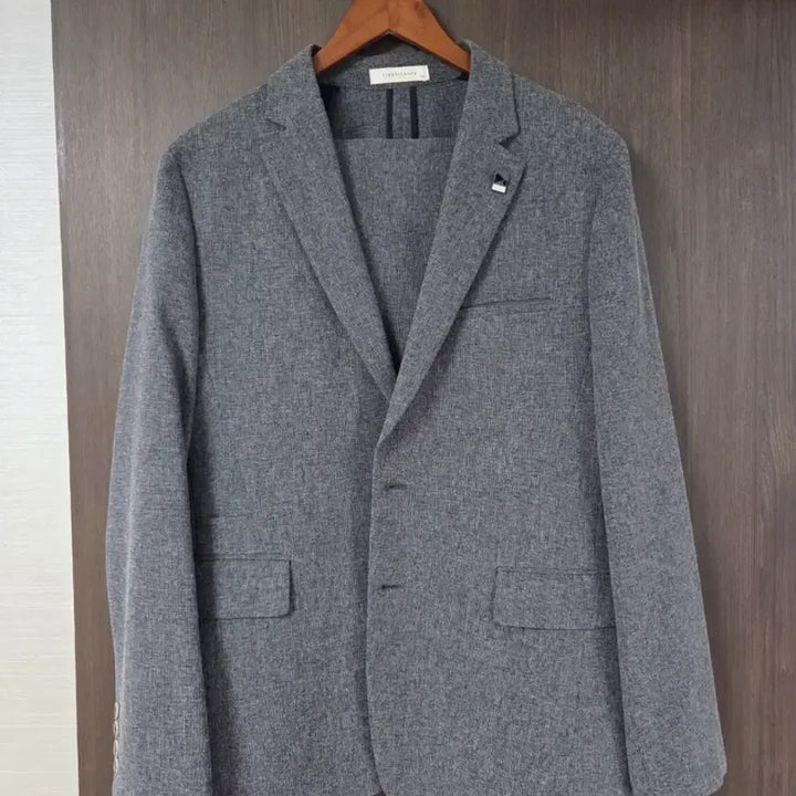 [BUNJANG] Liberclassy Transitional Suit Set / liberclasy 리버클래시 간절기 정장 슈트 셋업