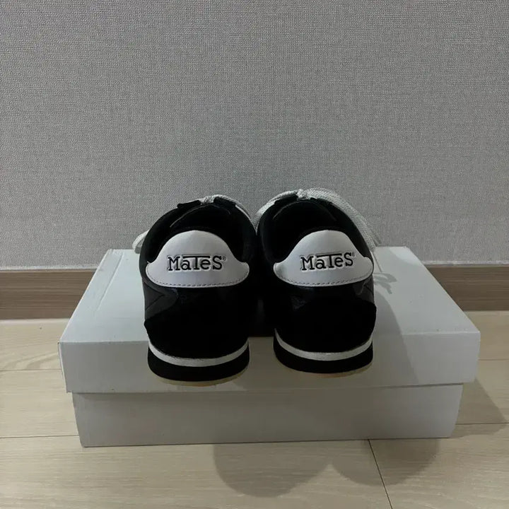 [SOLD OUT] MateS 마테스 스니커즈 MYRNA P.E 블랙 컬러 42사이즈