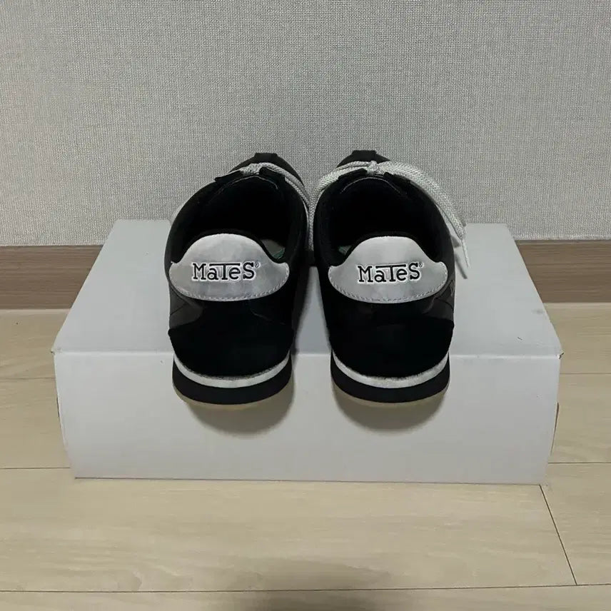 [SOLD OUT] MateS 마테스 스니커즈 MYRNA P.E 블랙 컬러 42사이즈
