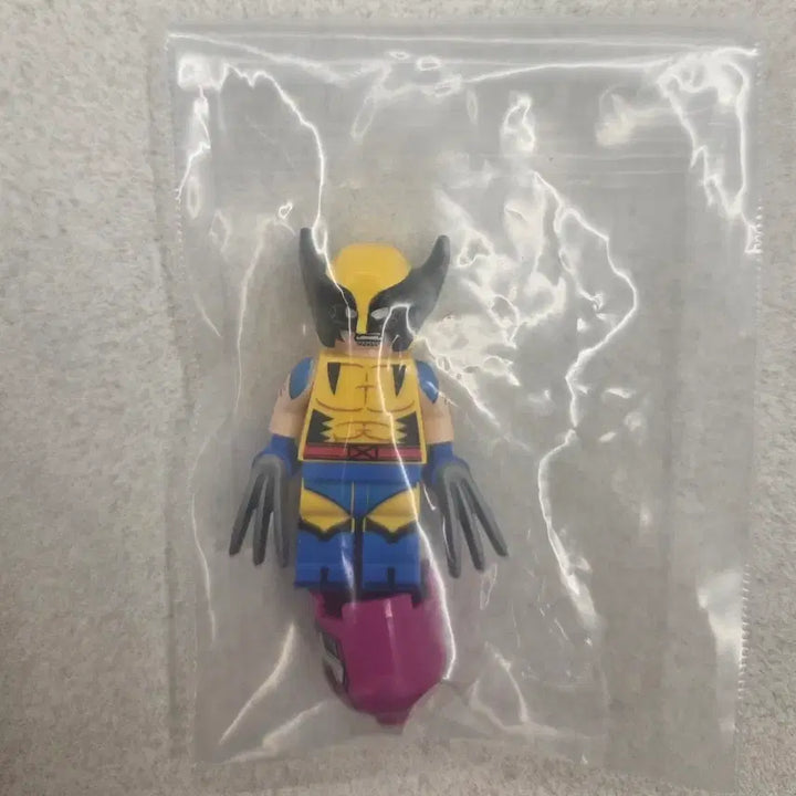 [BUNJANG] Lego 71039 Marvel Studios Wolverine Minifigure / 레고 71039 마블 스튜디오 울버린 미니피규어