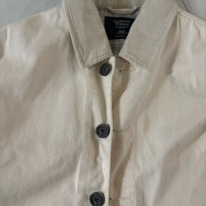 [BUNJANG] Who.A.U California Beige Shirt Jacket (Large) / 캘리포니아 Who.A.U 베이지색 셔츠 자켓라지
