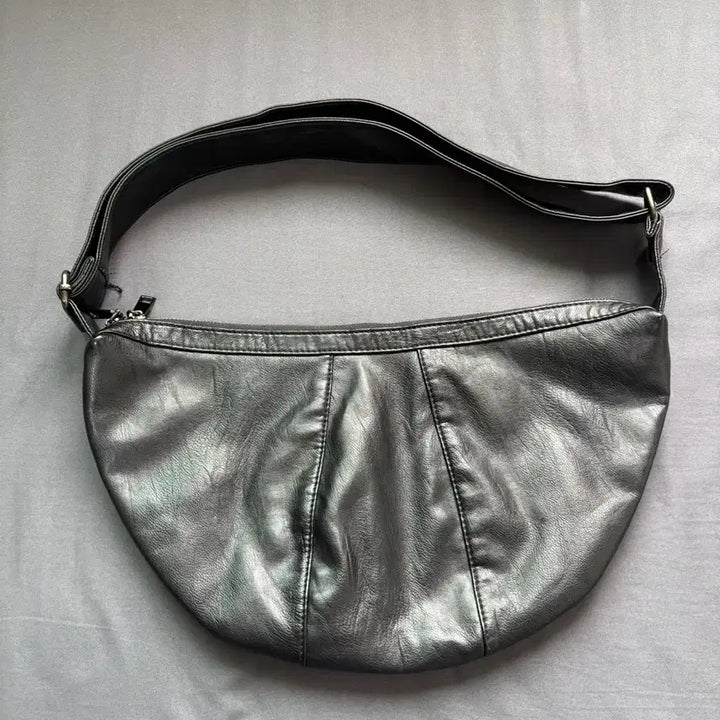 [BUNJANG] Black Leather Hobo Bag Shoulder Bag / 블랙 가죽 호보백 숄더백