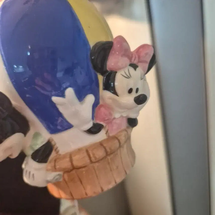 [BUNJANG] Disney Mickey Mouse &amp; Minnie Mouse Hot Air Balloon Ceramic Music Box / 미키미니풍경