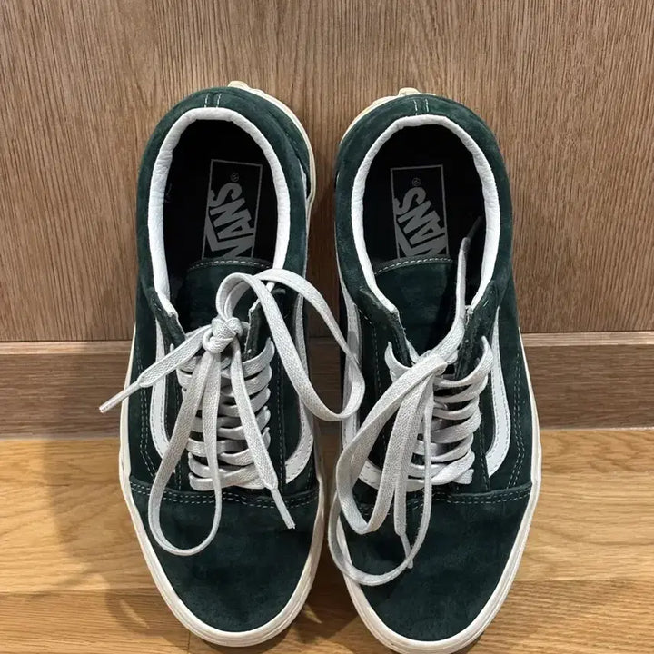 [BUNJANG] Vans Old Skool Pig Suede Jungle Green/Snow White Sneakers (245) / (245) 반스 올드스쿨