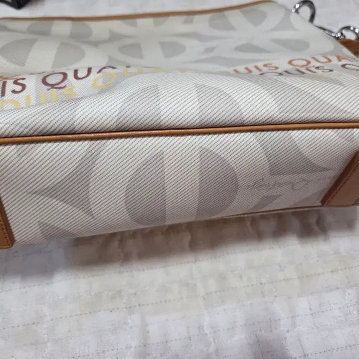 [BUNJANG] Louis Quatorze Pattern Shoulder Bag / 루이까또즈 숄더백 패턴 가방